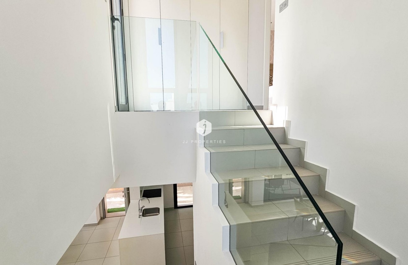 Aus zweiter Hand - Villa -
Rojales - Cuidad Quesada