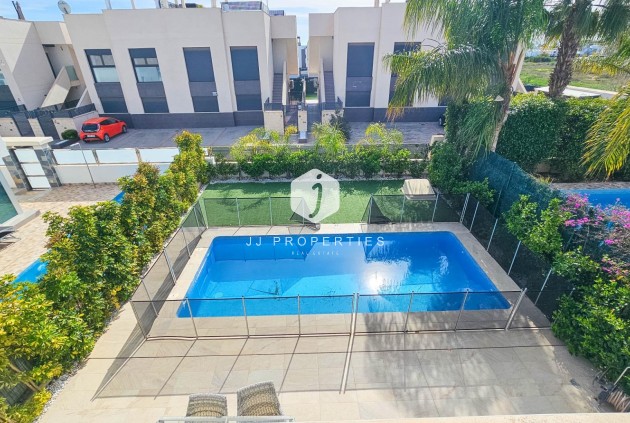 Aus zweiter Hand - Villa -
Rojales - Cuidad Quesada