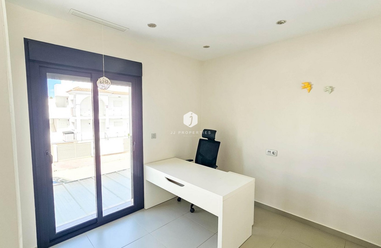 Aus zweiter Hand - Villa -
Rojales - Cuidad Quesada