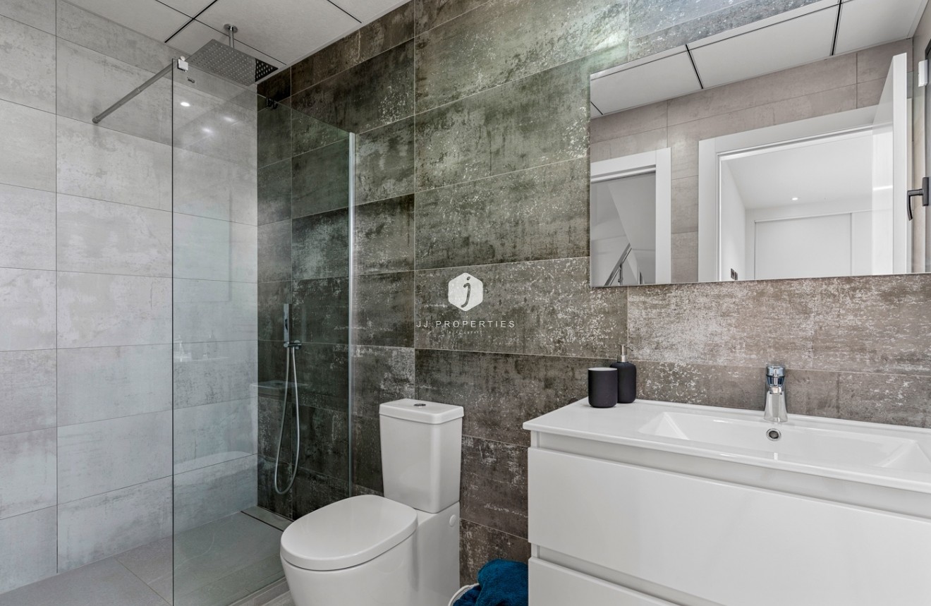 Z drugiej ręki - Villa -
Ciudad Quesada - Costa Blanca