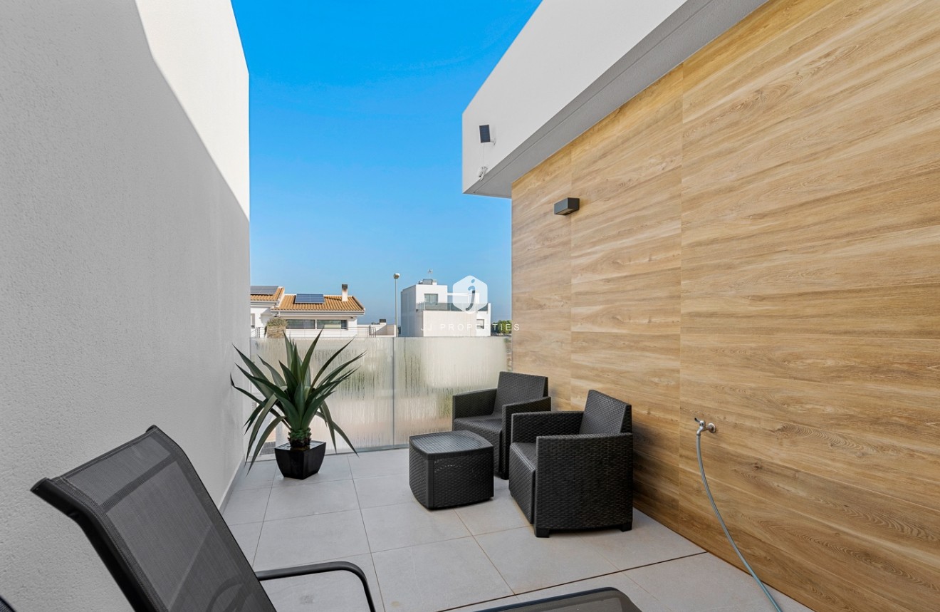 Z drugiej ręki - Villa -
Ciudad Quesada - Costa Blanca