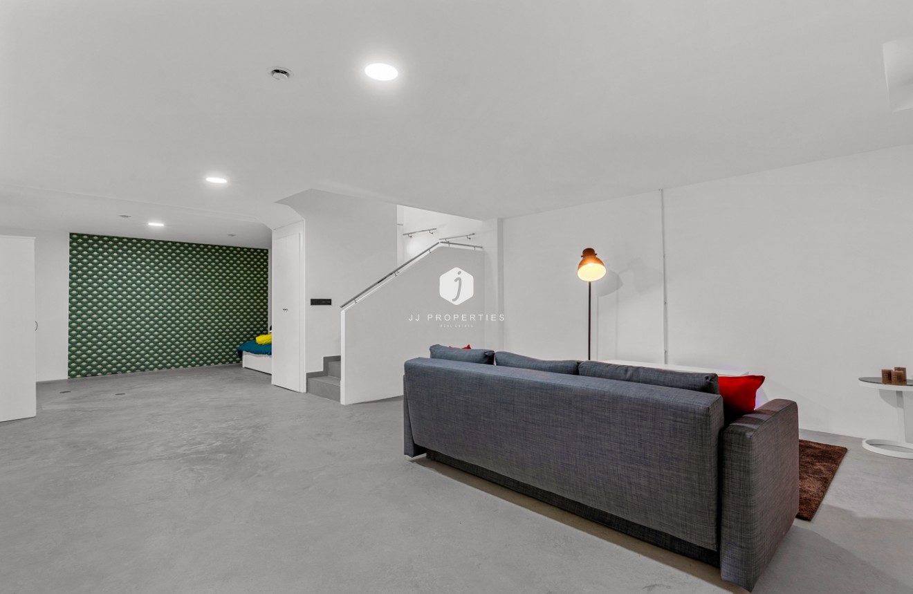 Z drugiej ręki - Villa -
Ciudad Quesada - Costa Blanca