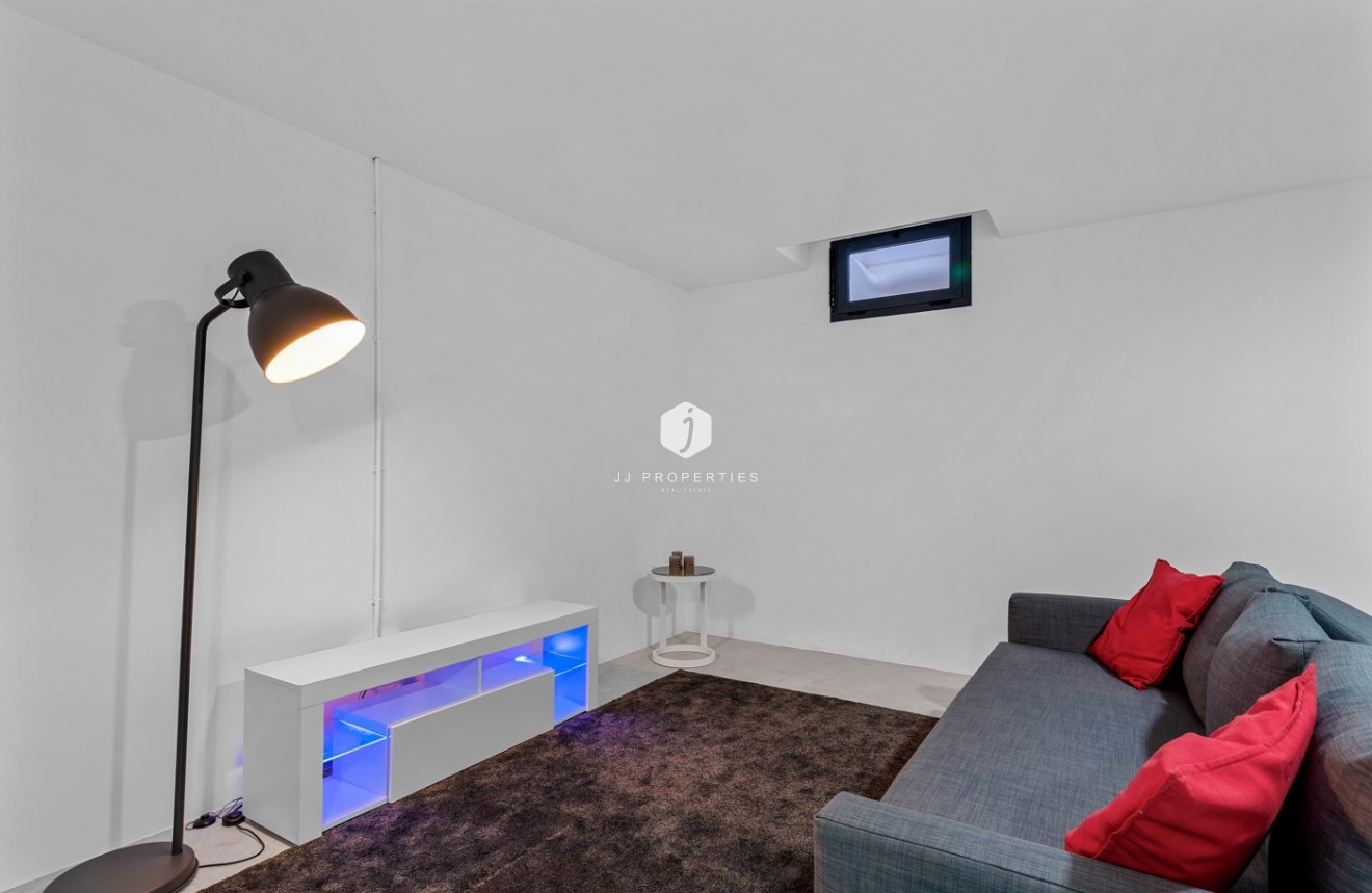 Z drugiej ręki - Villa -
Ciudad Quesada - Costa Blanca