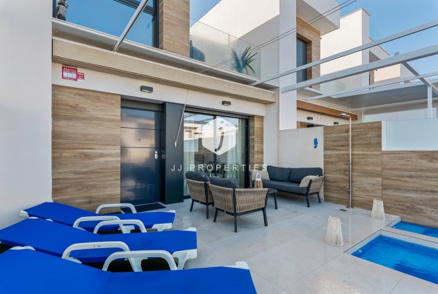 Z drugiej ręki - Villa -
Ciudad Quesada - Costa Blanca