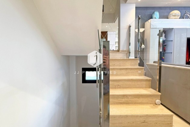 Resale - Villa -
Orihuela Costa - Costa Blanca