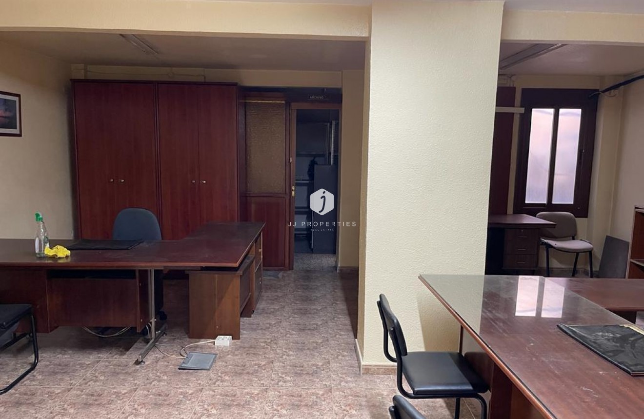 Aus zweiter Hand - Wohnung -
Almoradí - Almoradí Centro