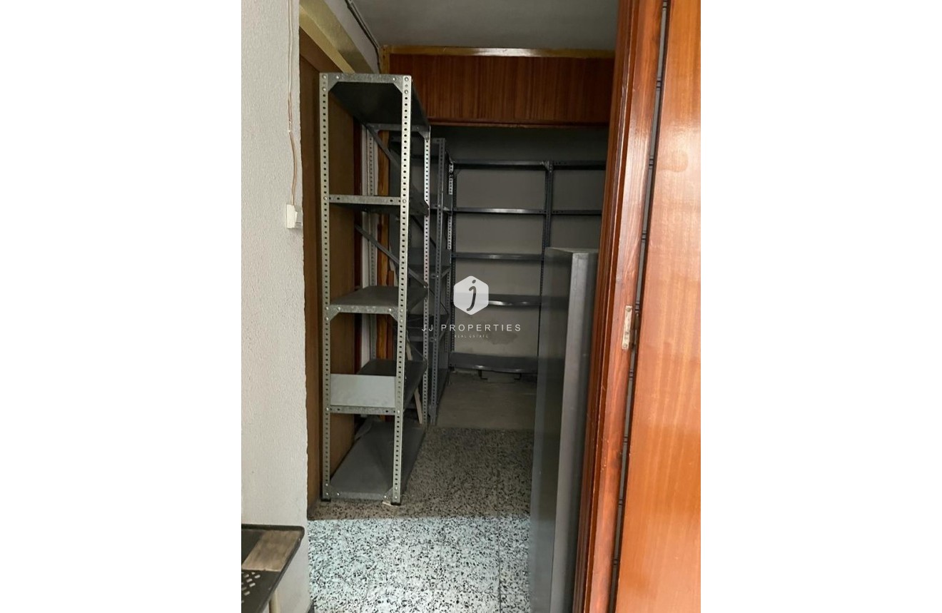 Aus zweiter Hand - Wohnung -
Almoradí - Almoradí Centro