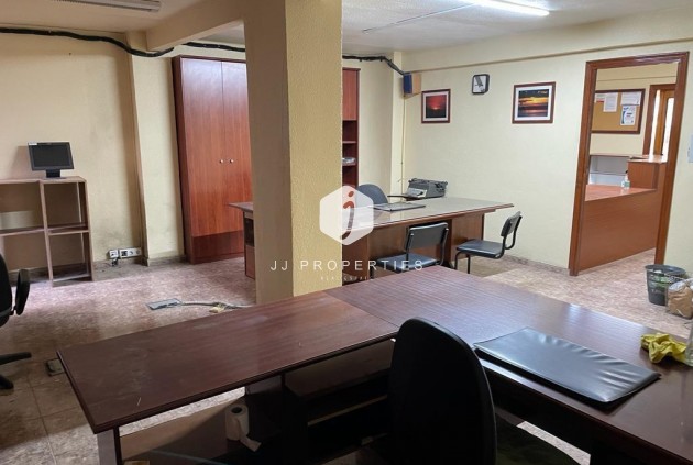 Aus zweiter Hand - Wohnung -
Almoradí - Almoradí Centro