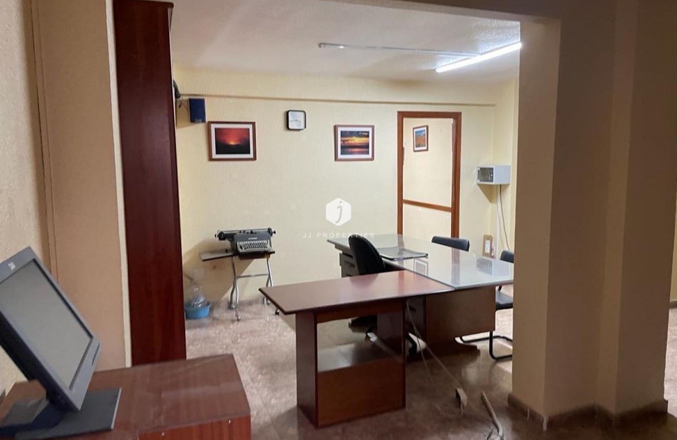 Aus zweiter Hand - Wohnung -
Almoradí - Almoradí Centro