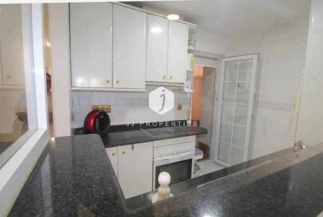 Resale - Apartment / flat -
Torrevieja - Playa del Cura