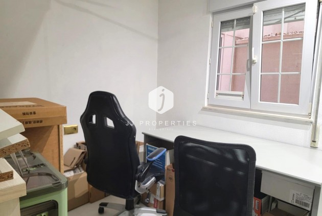 Resale - Apartment / flat -
Torrevieja - Playa del Cura