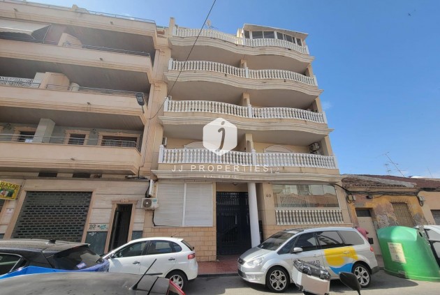 Resale - Apartment / flat -
Torrevieja - Playa del Cura