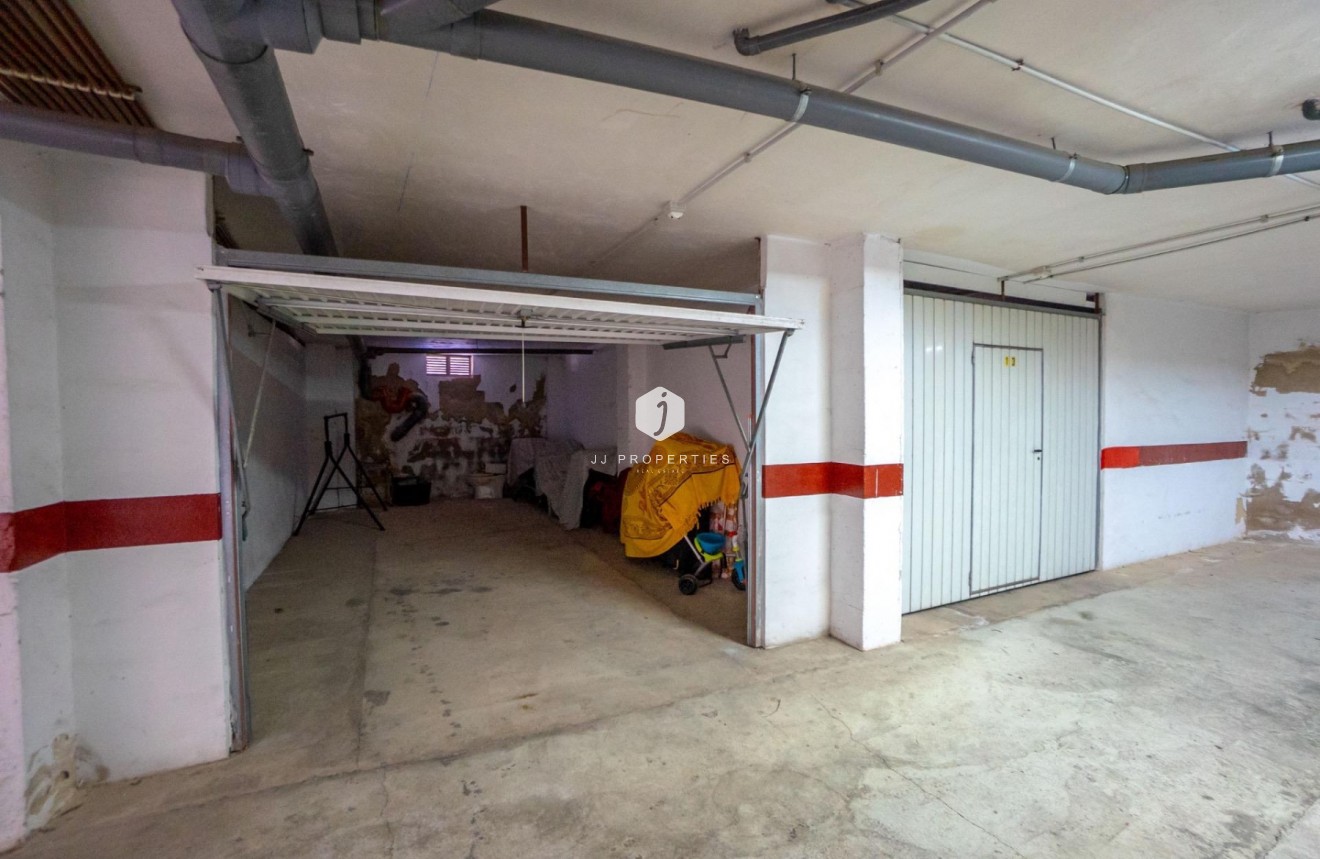 Resale - Apartment / flat -
Torrevieja - Playa de los locos