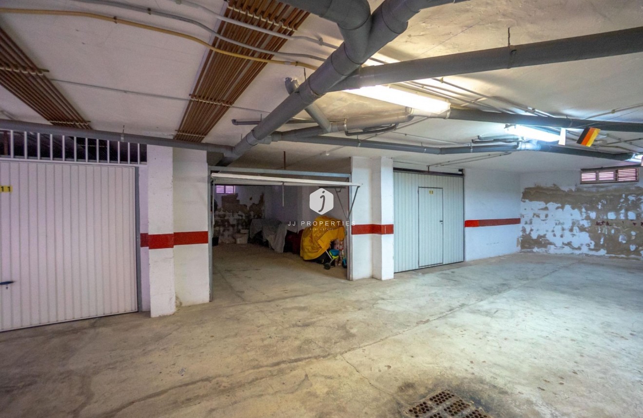 Resale - Apartment / flat -
Torrevieja - Playa de los locos