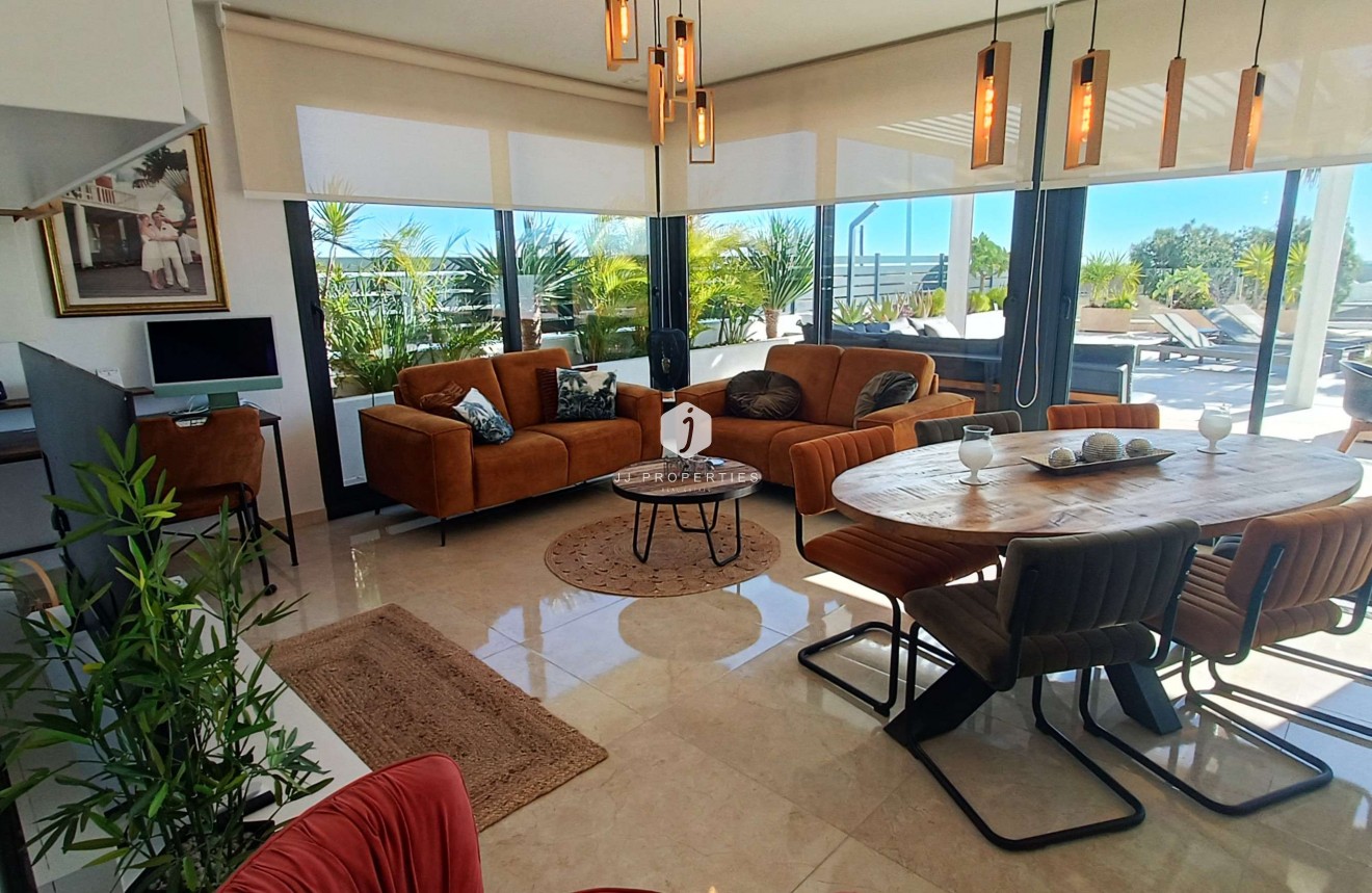 Tweedehands - Villa -
Algorfa - Inland