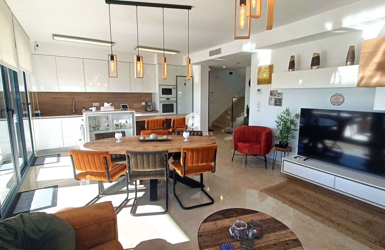 Tweedehands - Villa -
Algorfa - Inland