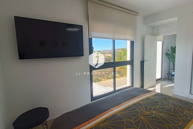 Tweedehands - Villa -
Algorfa - Inland