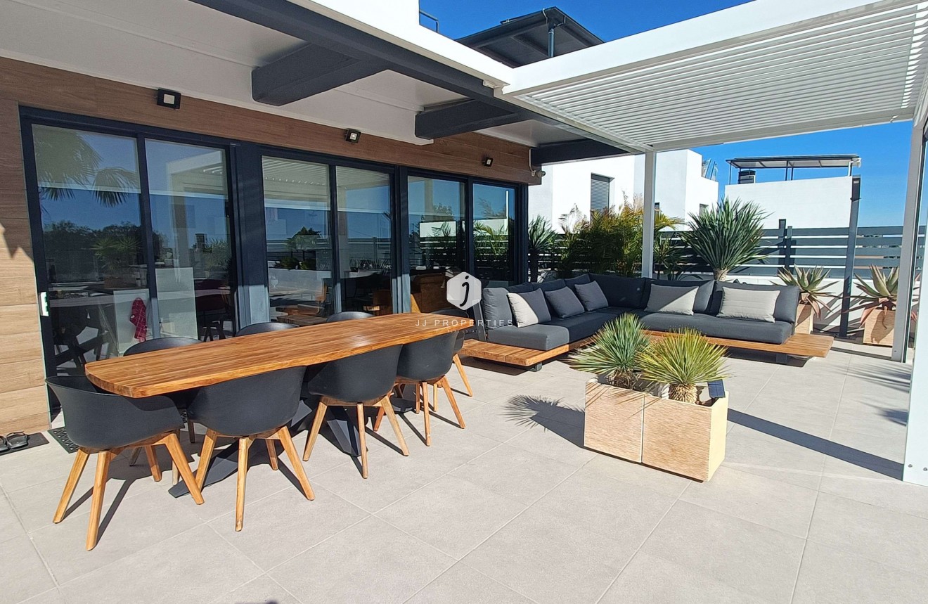 Tweedehands - Villa -
Algorfa - Inland