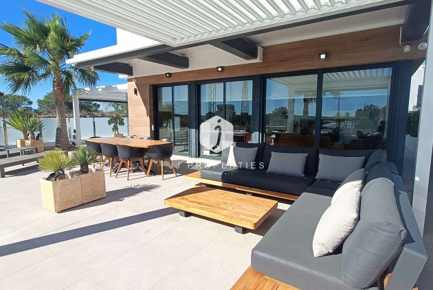 Tweedehands - Villa -
Algorfa - Inland