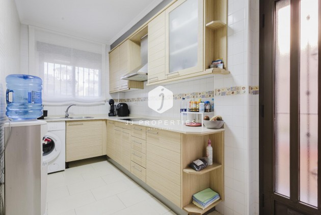 Resale - Villa -
Torrevieja - Costa Blanca