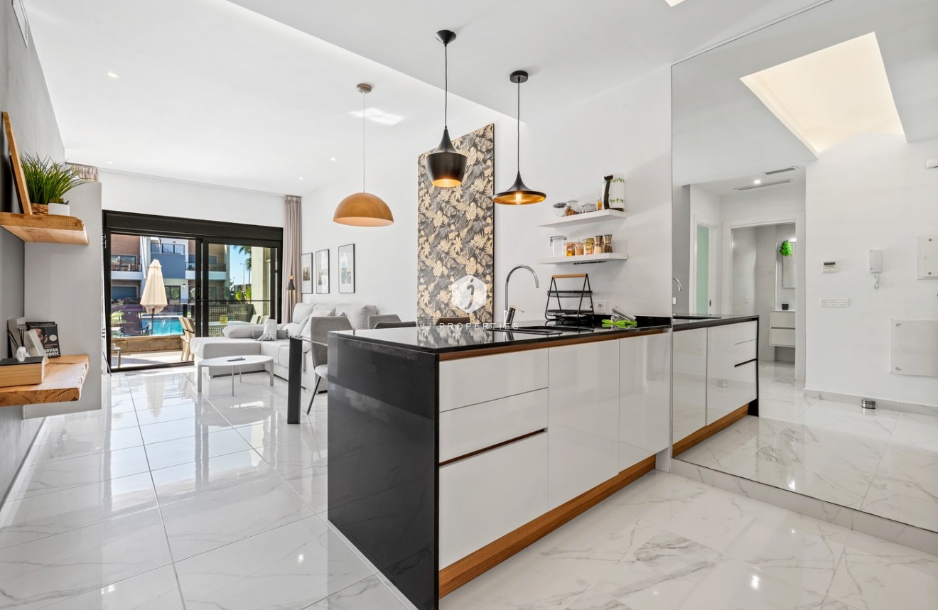 Resale - Apartment / flat -
Guardamar del Segura - Costa Blanca