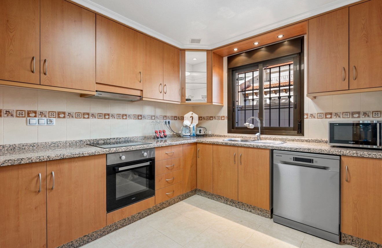 Resale - Villa -
San Miguel de Salinas - Inland