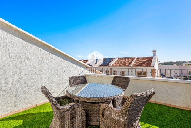 Resale - Villa -
San Miguel de Salinas - Inland