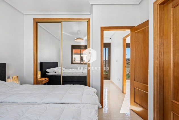 Resale - Villa -
San Miguel de Salinas - Inland