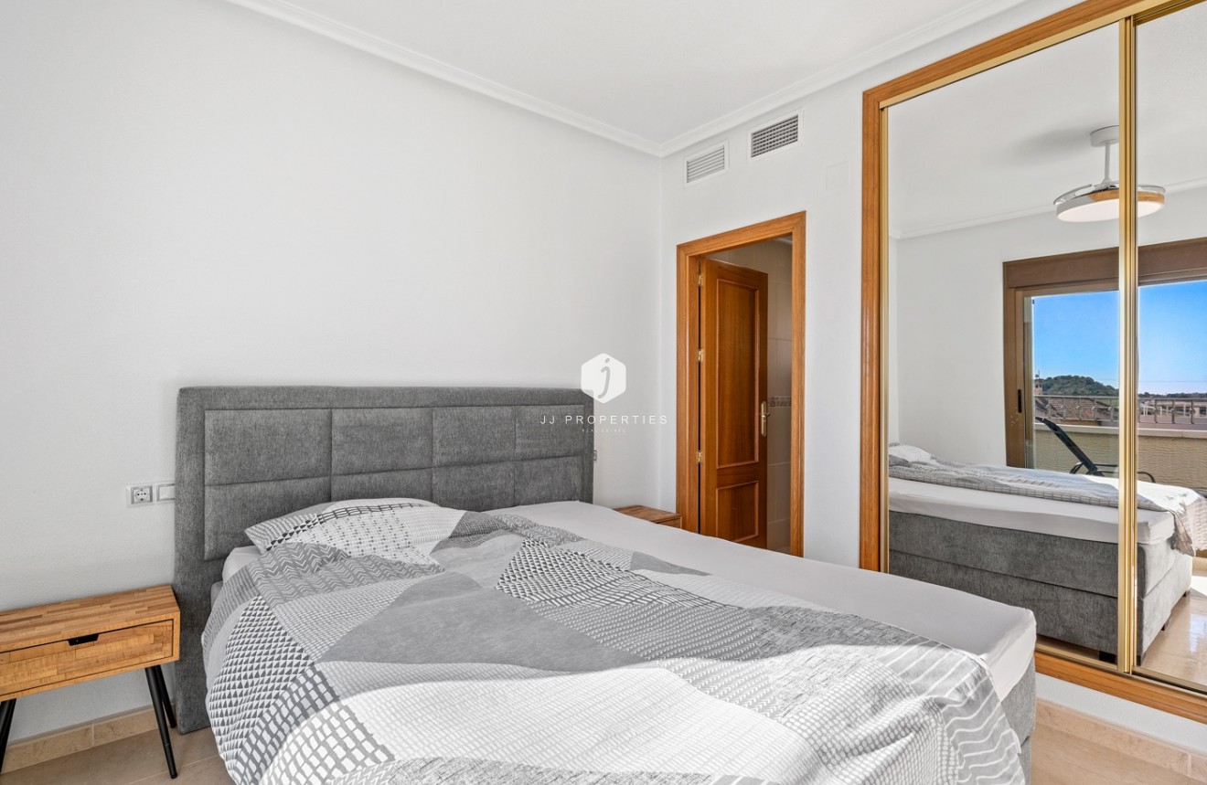 Resale - Villa -
San Miguel de Salinas - Inland