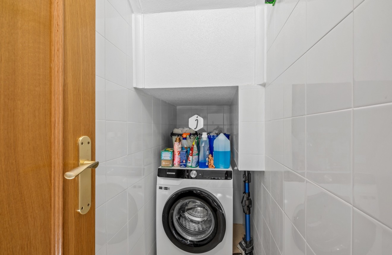 Resale - Villa -
San Miguel de Salinas - Inland