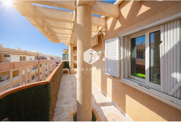 Resale - Apartment / flat -
Torrevieja - Costa Blanca