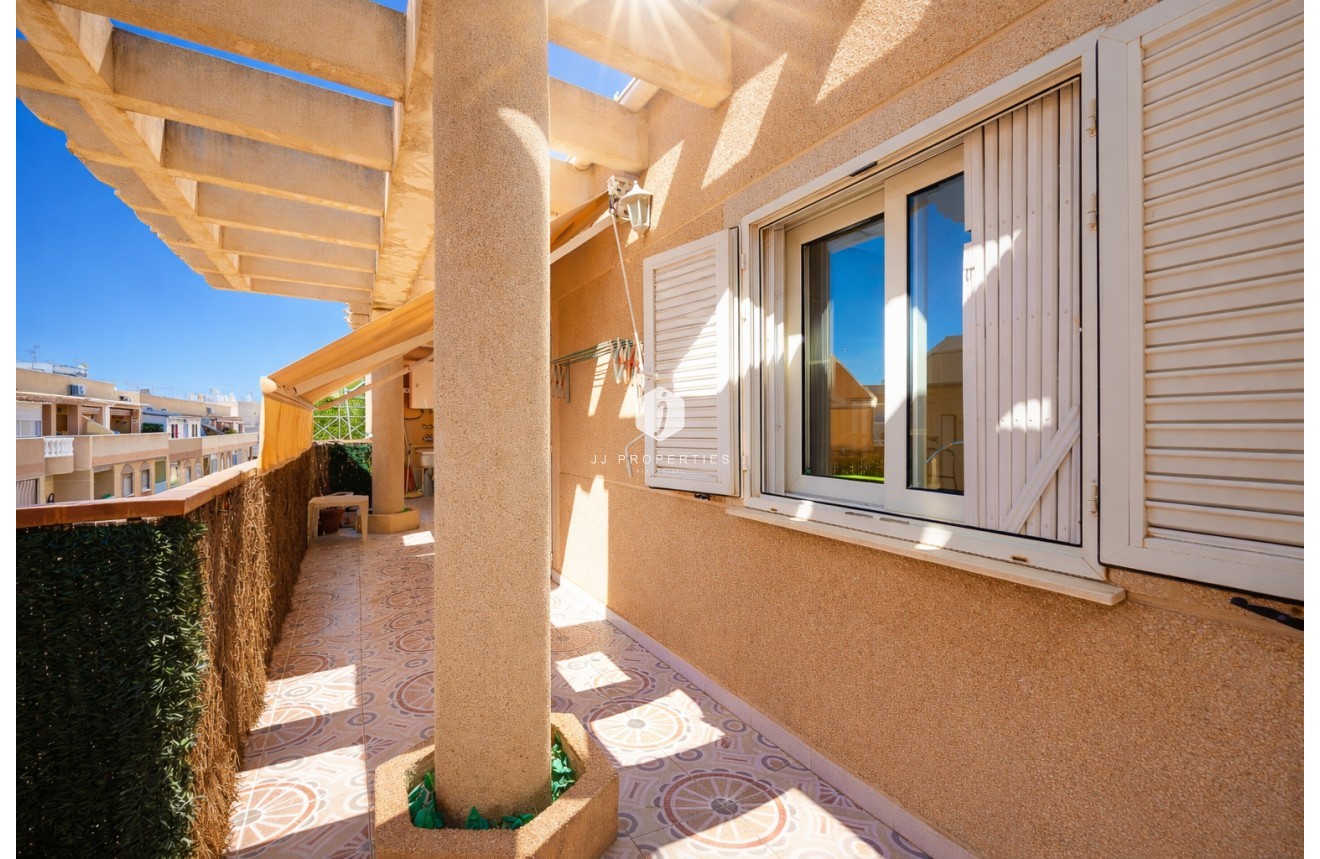 Resale - Apartment / flat -
Torrevieja - Costa Blanca