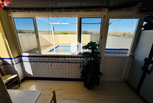 Resale - Apartment / flat -
La Mata - Costa Blanca