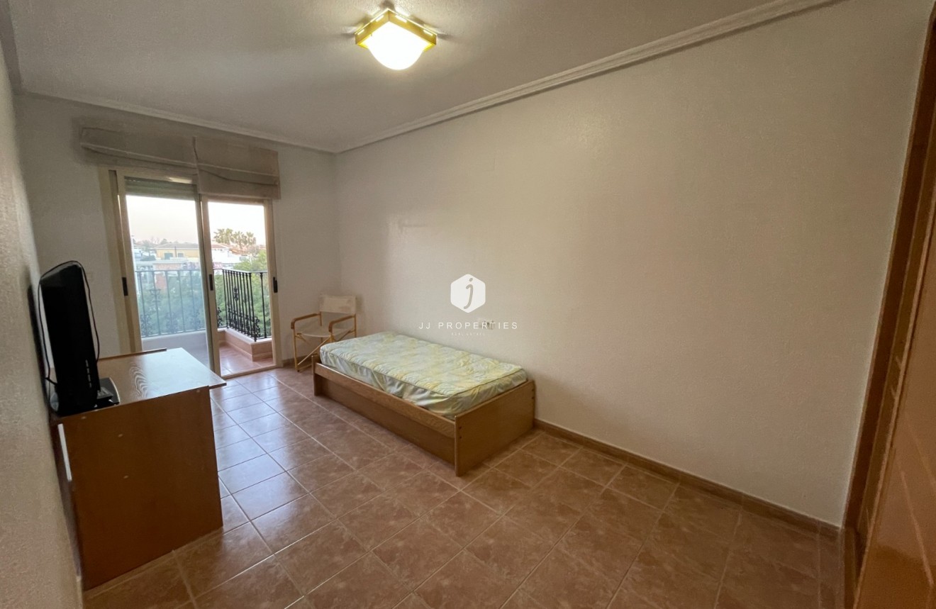 Resale - Chalet -
Almoradí - Inland