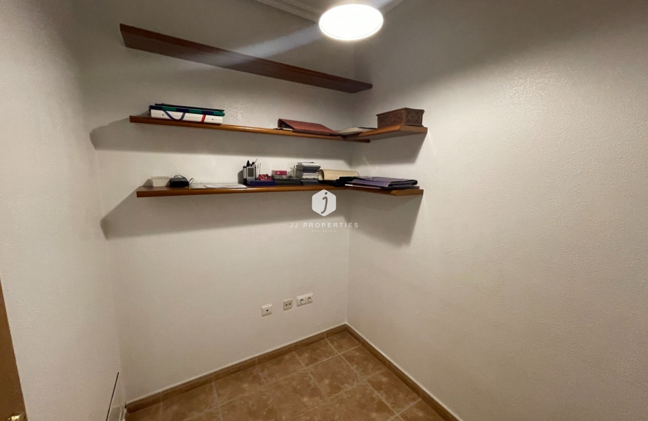 Resale - Chalet -
Almoradí - Inland