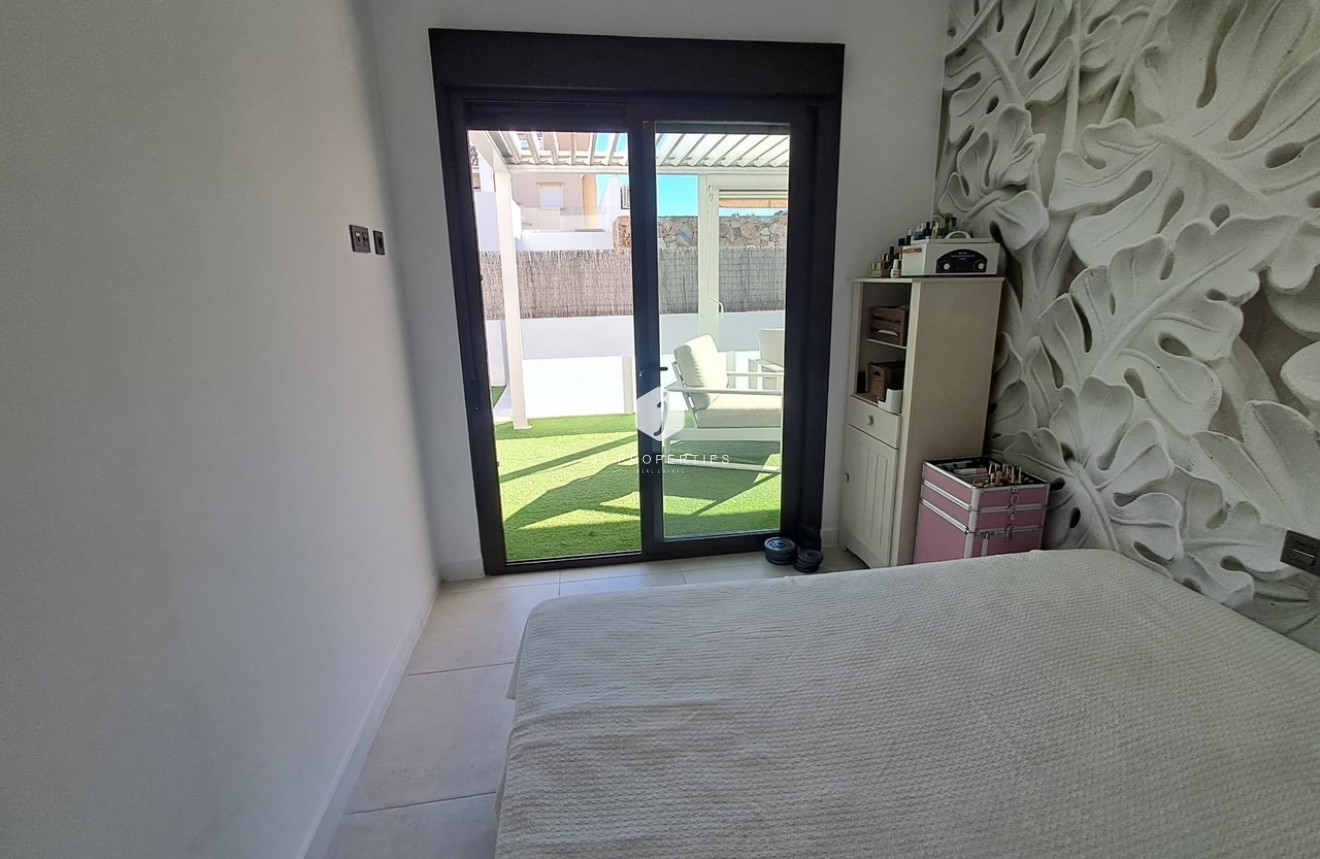 Resale - Villa -
Cabo Roig - Costa Blanca