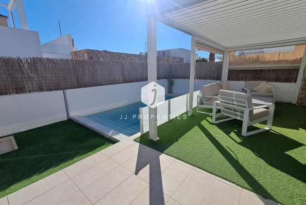 Resale - Villa -
Cabo Roig - Costa Blanca