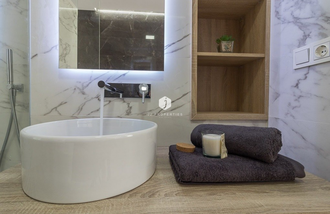 Nouvelle construction - Bungalow -
Torrevieja - Los Balcones