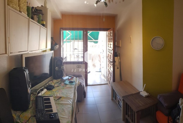 Resale - Bungalow -
Torrevieja - La siesta