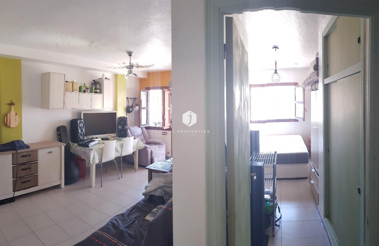 Resale - Bungalow -
Torrevieja - La siesta