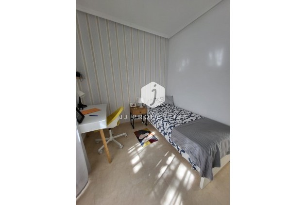 Resale - Chalet -
San Miguel de Salinas - Inland