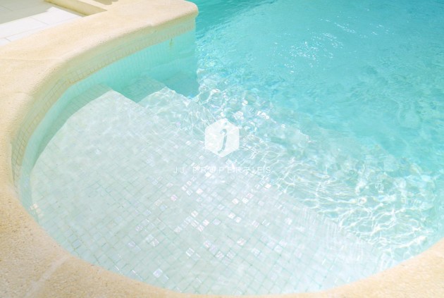 Aus zweiter Hand - Chalet -
Torrevieja - Punta prima