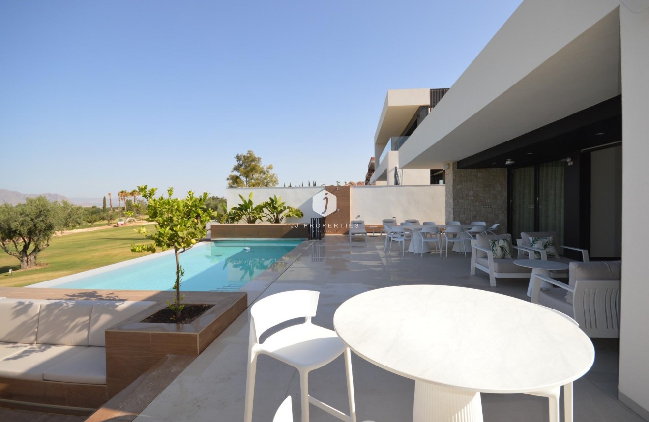 Resale - Villa -
Algorfa - Comunidad Valenciana
