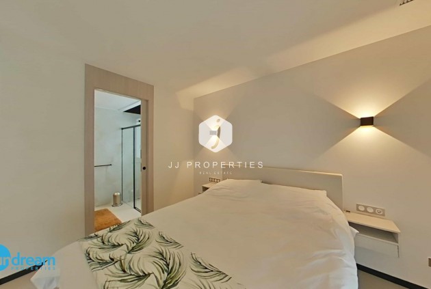 Resale - Villa -
Algorfa - Comunidad Valenciana