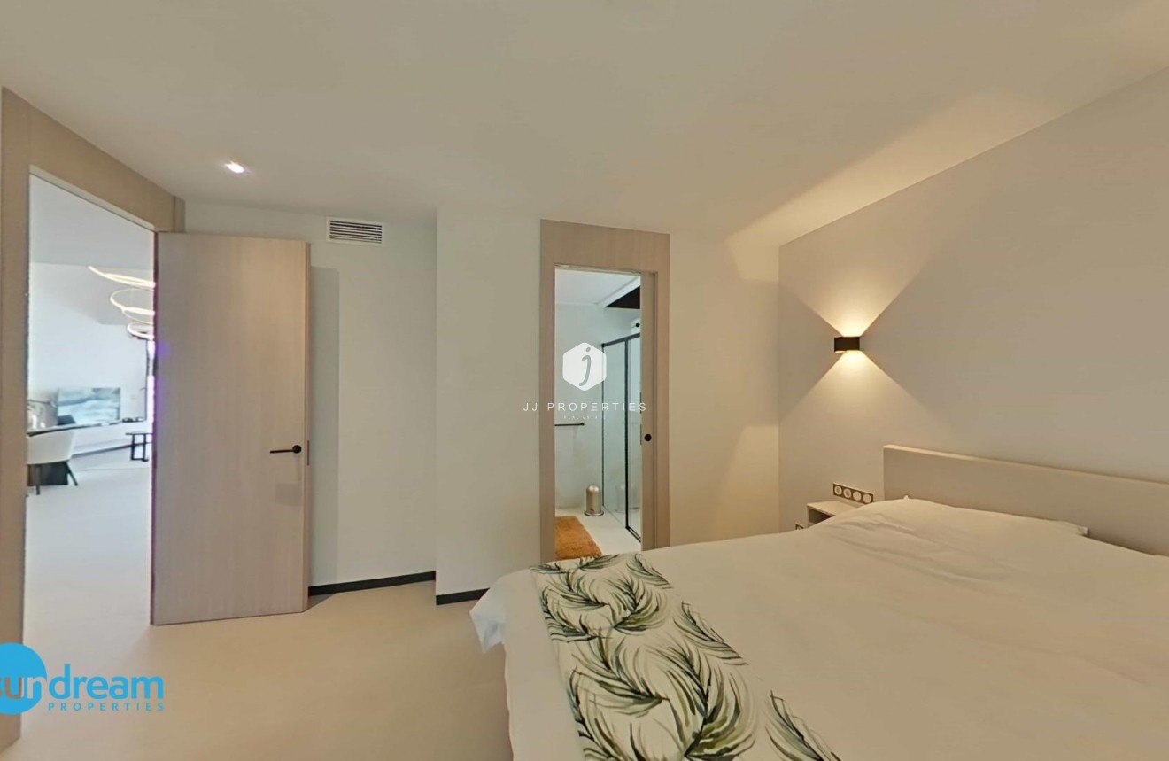 Resale - Villa -
Algorfa - Comunidad Valenciana