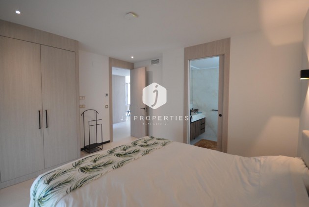 Resale - Villa -
Algorfa - Comunidad Valenciana