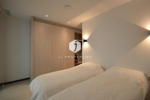 Resale - Villa -
Algorfa - Comunidad Valenciana