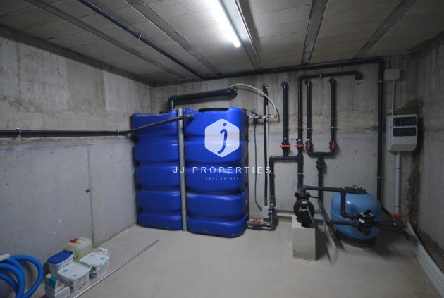 Resale - Villa -
Algorfa - Comunidad Valenciana