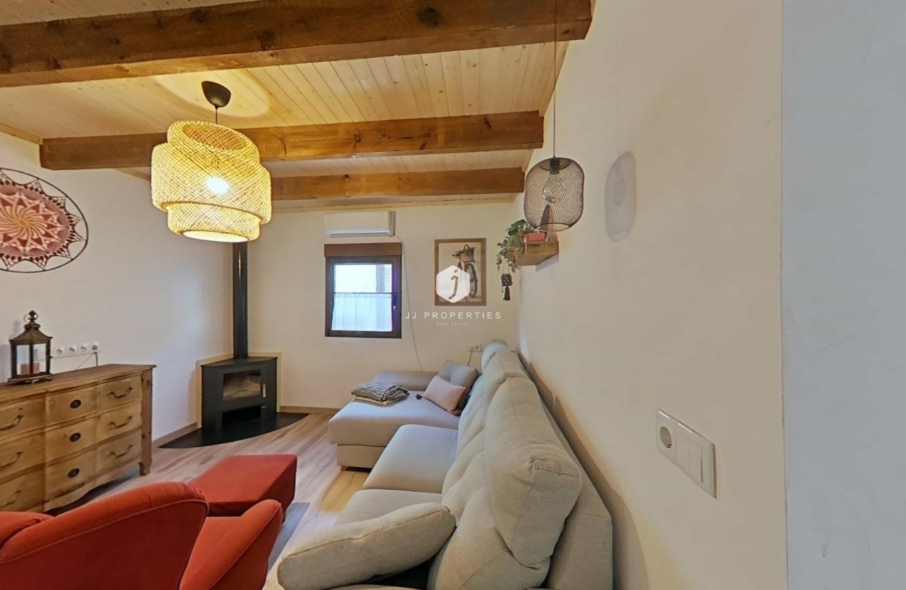 Resale - Chalet -
Formentera del Segura - Centro