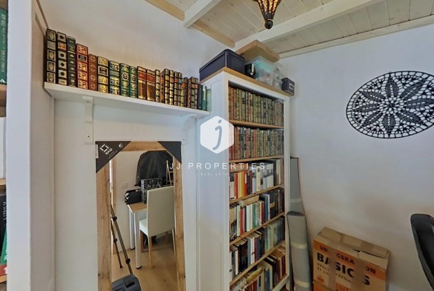 Resale - Chalet -
Formentera del Segura - Centro